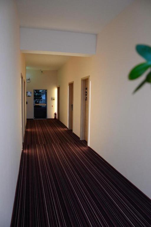 Zenti Plaza Hotel Drobeta Turnu Severin Exterior foto